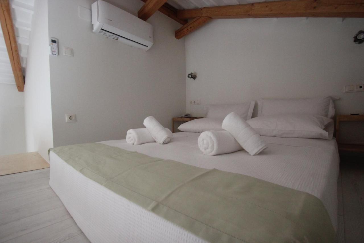 L Anima Boutique Suites Skiathos Town Exterior foto
