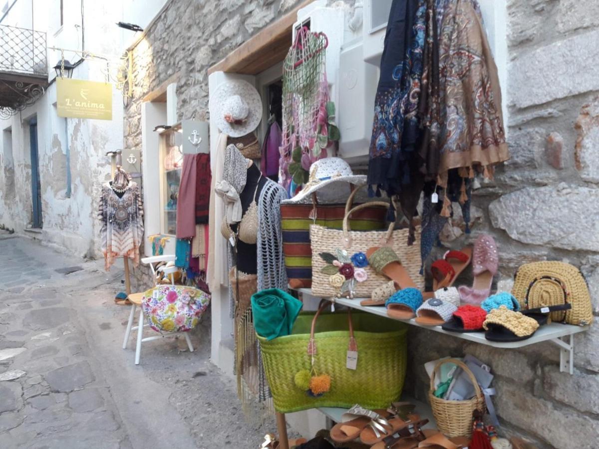 L Anima Boutique Suites Skiathos Town Exterior foto