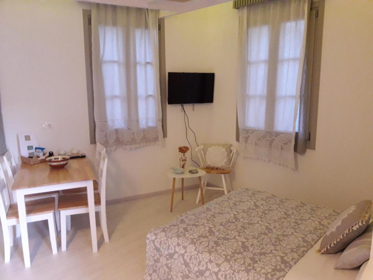 L Anima Boutique Suites Skiathos Town Exterior foto