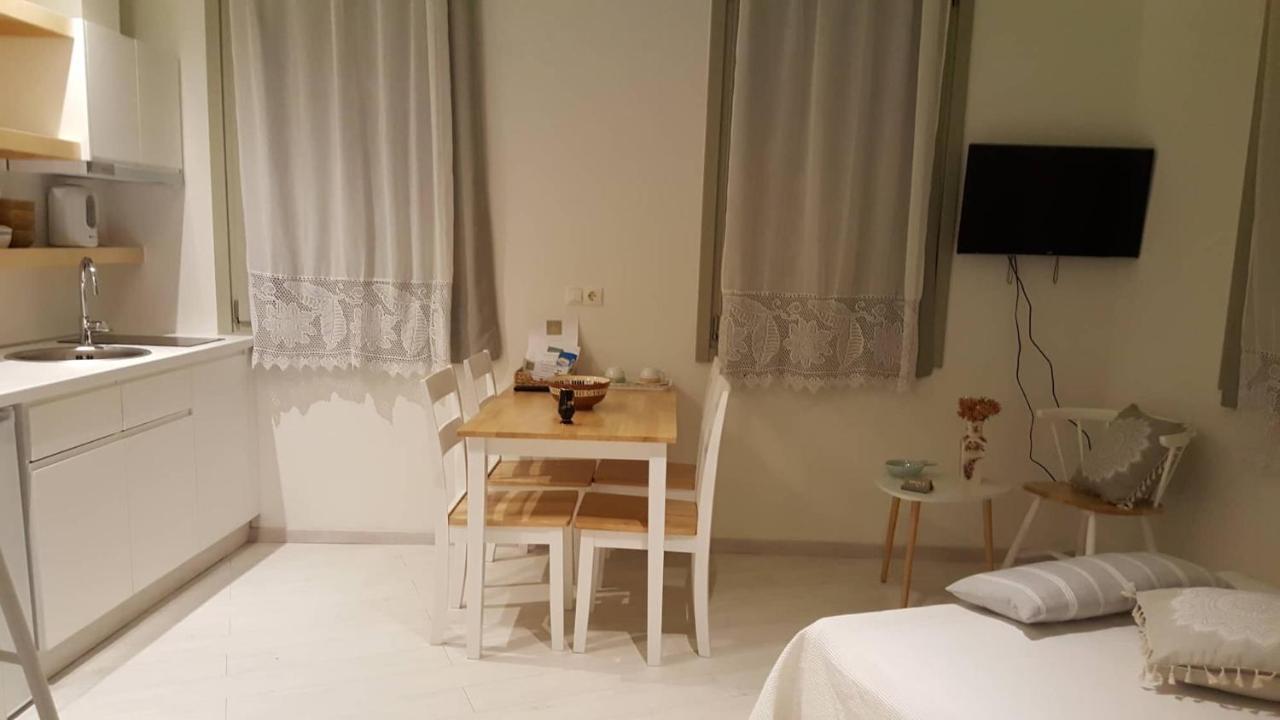 L Anima Boutique Suites Skiathos Town Exterior foto