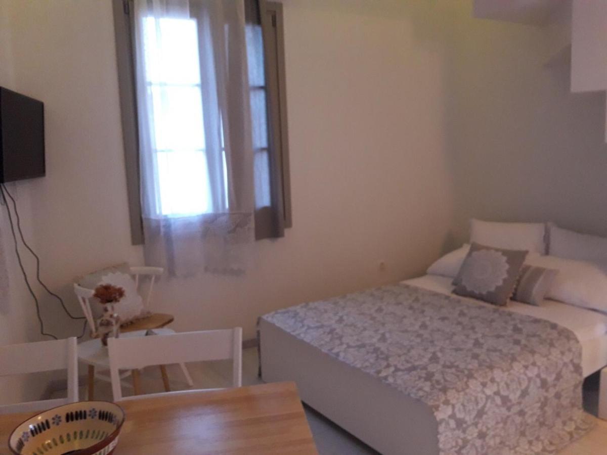 L Anima Boutique Suites Skiathos Town Exterior foto